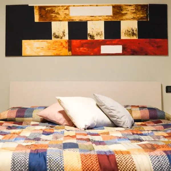 Arlecchino Apartment di Manenti Andrea, hotell i Oltre il Colle