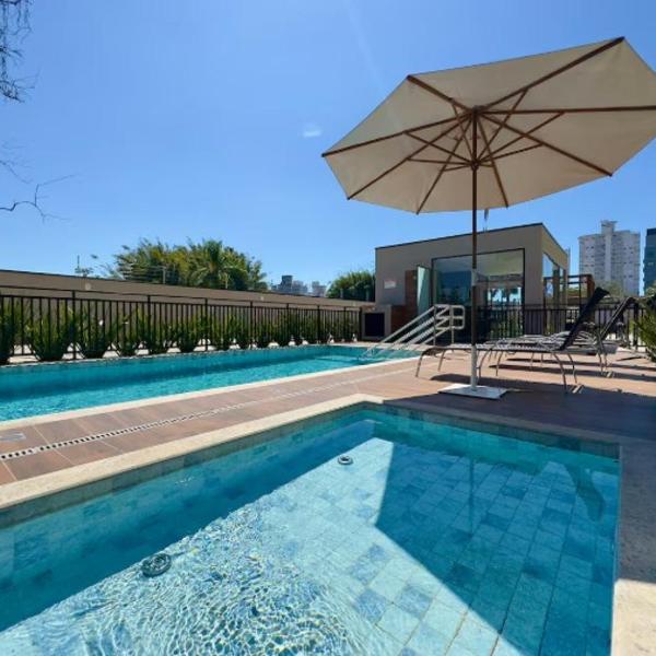 Apartamento Piçarras Piscina Churrasqueira e Vista Mar - Foto 4