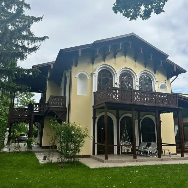 Villa Musik - apartments in historical Villa , Baden, готель у Бадені