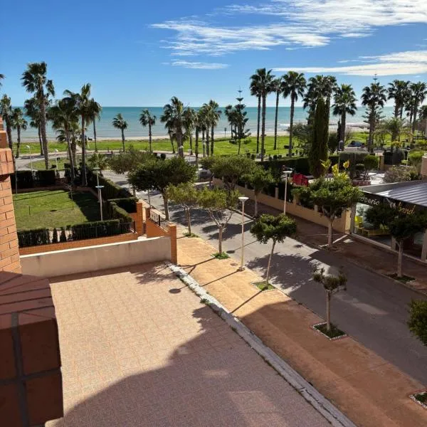 apartamento vista al mar, Hotel in El Borseral