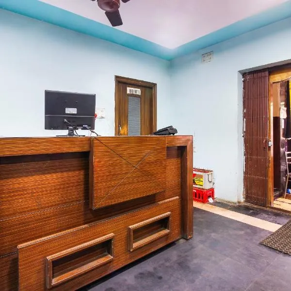 Hotel O Sai Residency Near SR Nagar metro station, hotel di Ameerpet