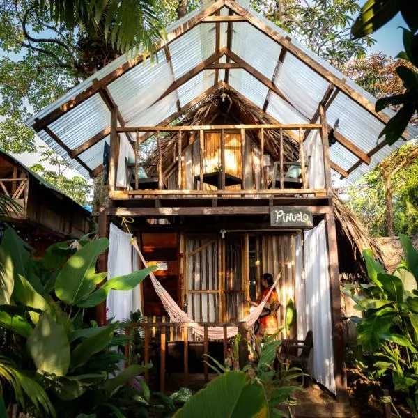 Mangle House Cabañas Ladrilleros – hotel w mieście Buenaventura