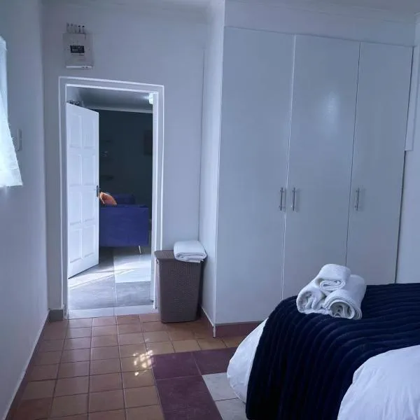 SA Guest House, hotel en Roodepoort