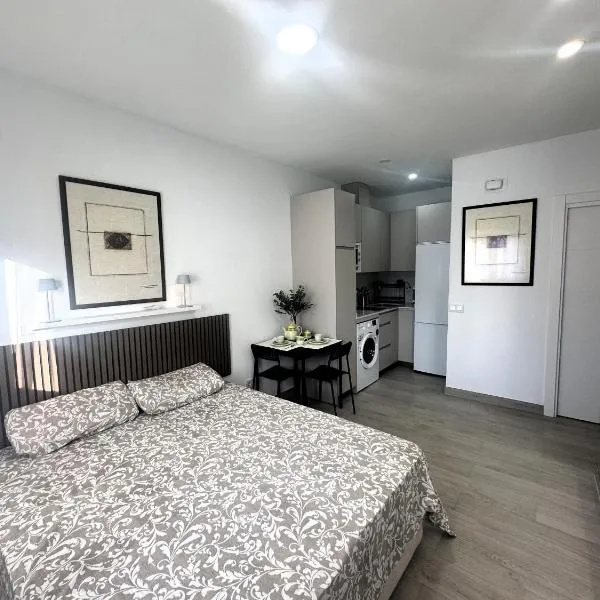 Estudio en el barrio de Fuencarral, hotel in Madrid