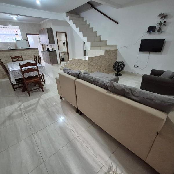 Casa com Garagem e Churrasqueira em Paraty