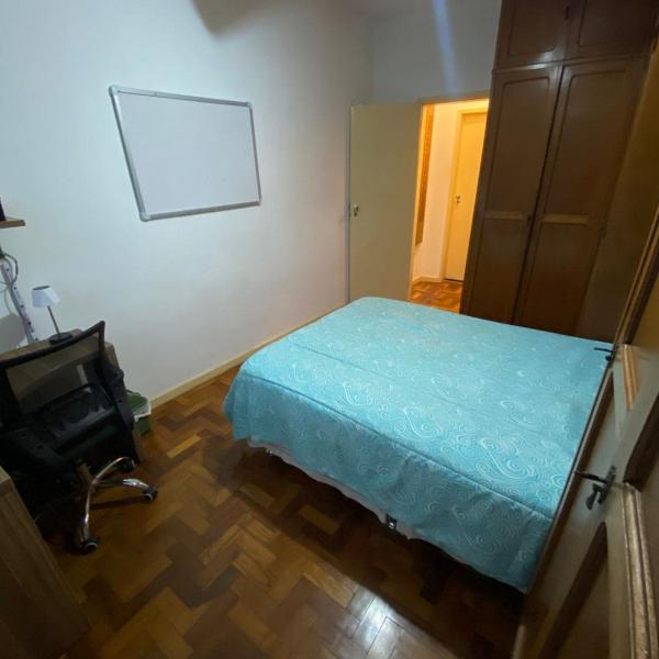 New, spacious & quiet apartment in Lapa - Foto 2