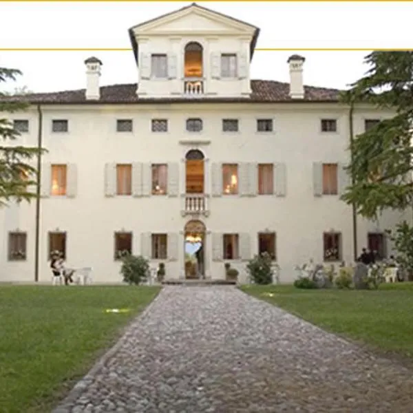 Villa Cigolotti, hotel v destinaci Vivaro