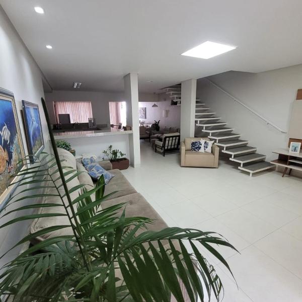 Casa frente mar- Porto Belo Perequê
