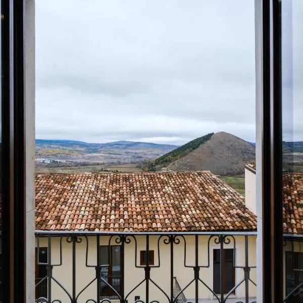 Appartamento Vista Gran Sasso - 6 Persone - 20 min Campo Imperatore, hotel u gradu Fossa