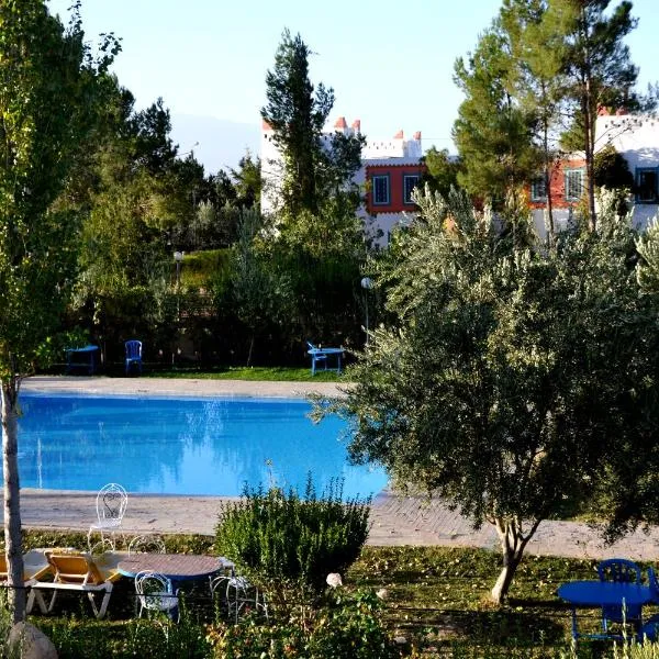 Riad Mimouna De Timnay, hotel v destinaci Aguelmous