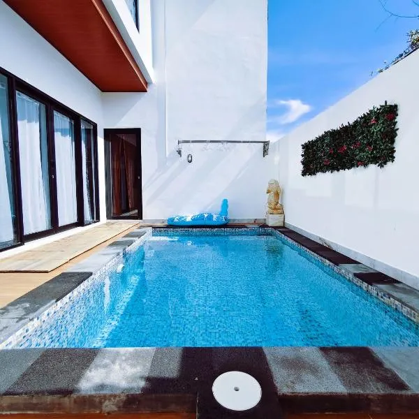 Joy Private Pool Villa – hotel w mieście Kuta