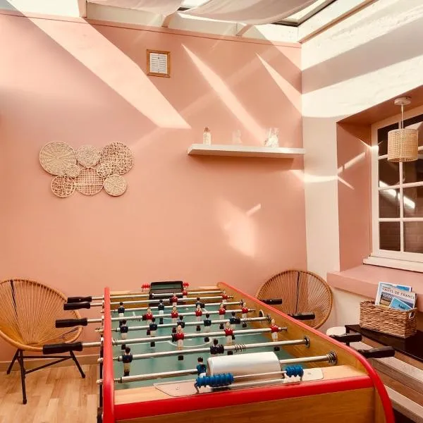 Authentique maison de pêcheur avec garage, Hotel in Le Portel