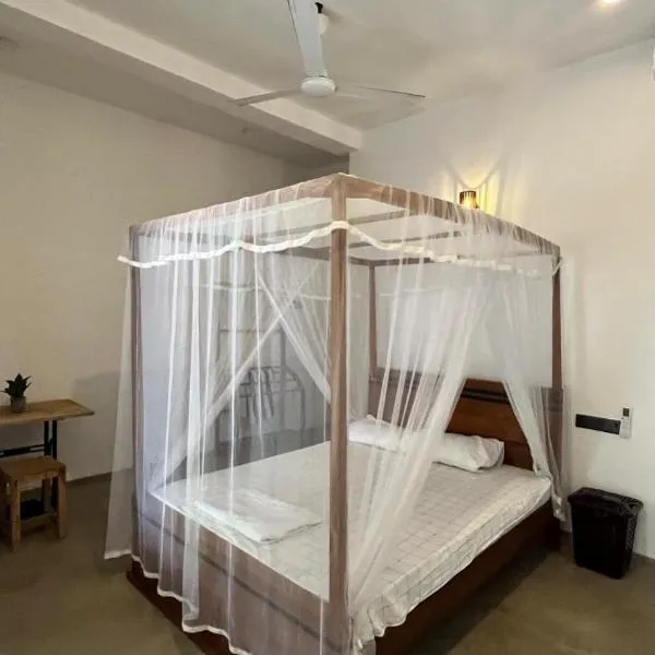 HideWay Guest House Midigama, hotel u gradu Midigama East