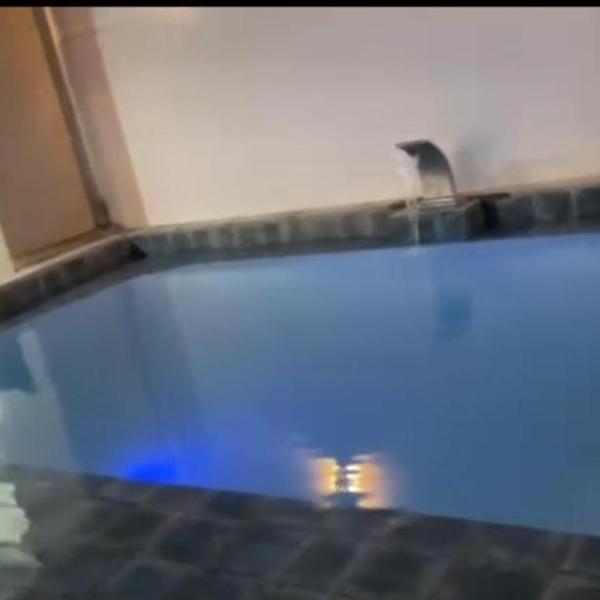 Linda Casa com piscina e área gourmet - Foto 4