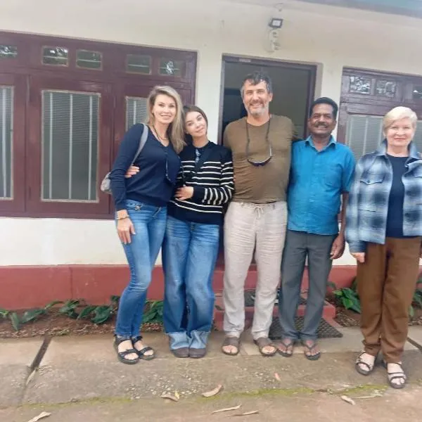 Modern Nature Lodge - Private Holiday Home, hotel in Ella