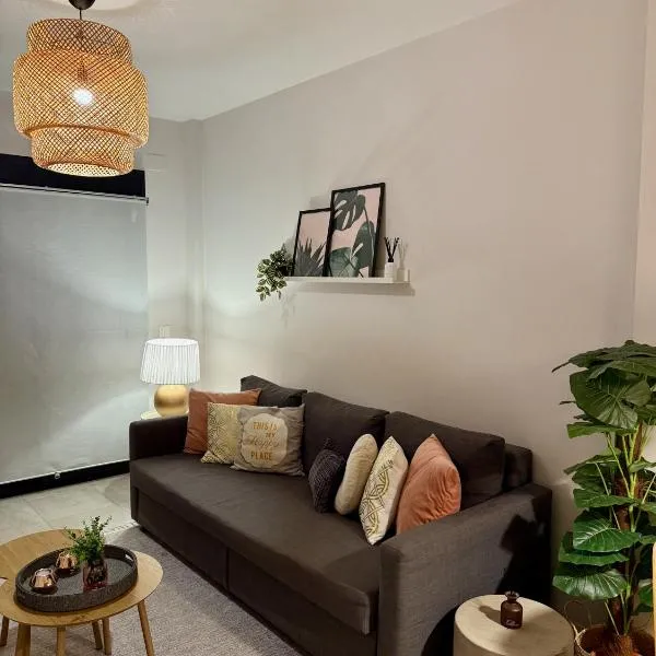 Private House 3 bedrooms with garden - Torre de la Horadada, hotel in Torre de la Horadada