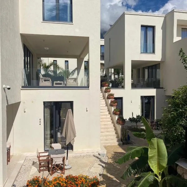 South Villas and Suites, hotel v destinaci Dhërmi