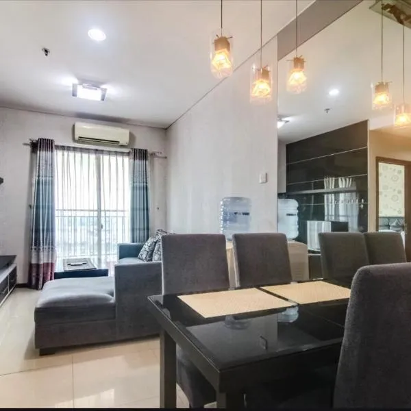 CENTeR JACARTa beside THAMRiN CITY 2Bedroom apartment by3 MALLs 67M very comfortable, hotell sihtkohas Jakarta