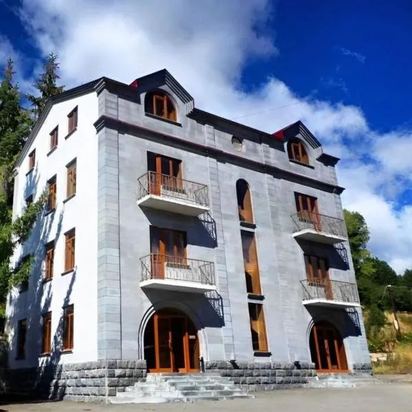 Jermuk Villa Imperial, отель в Джермуке