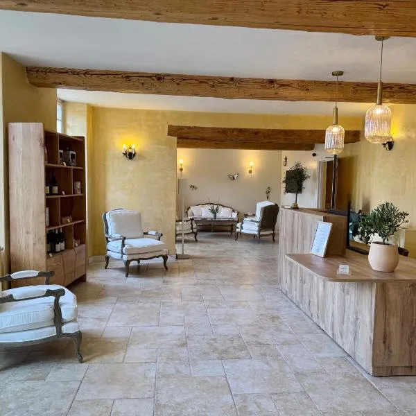 Hotel Du Midi, hotel din Visan