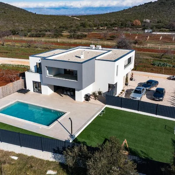 Villa Podversie, hotel din Debeljak