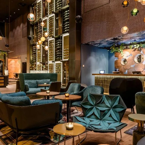 Motel One Wiesbaden: Wiesbaden'da bir otel