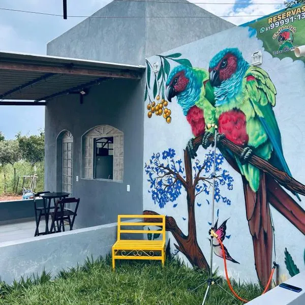 Chalé do galo, hotel in São Domingos