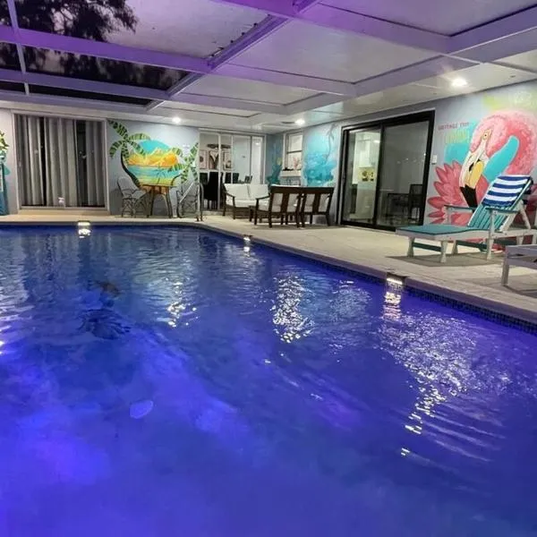 Clearwater Heated Pool Paradise Family-Friendly Home Near Beaches, מלון בקלירווטר
