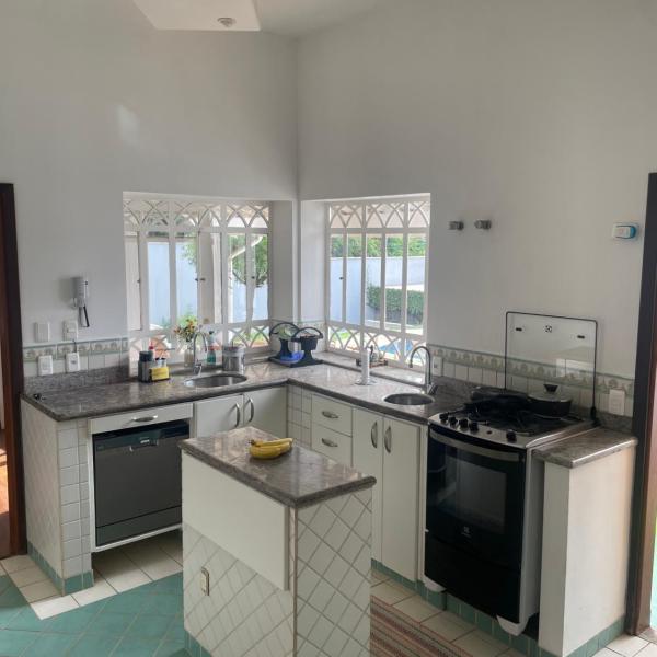 Casa para alugar 3 suítes e um Quarto - Foto 4