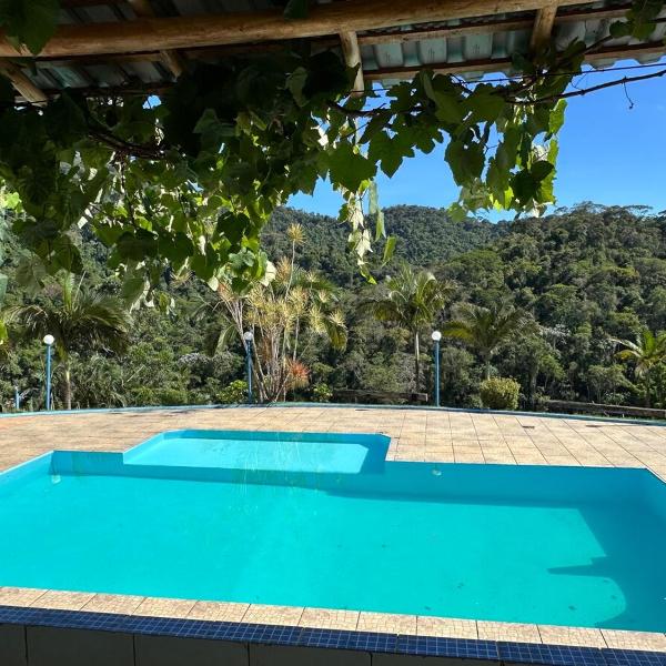 Casa de Campo com Piscina nas Montanhas Capixabas