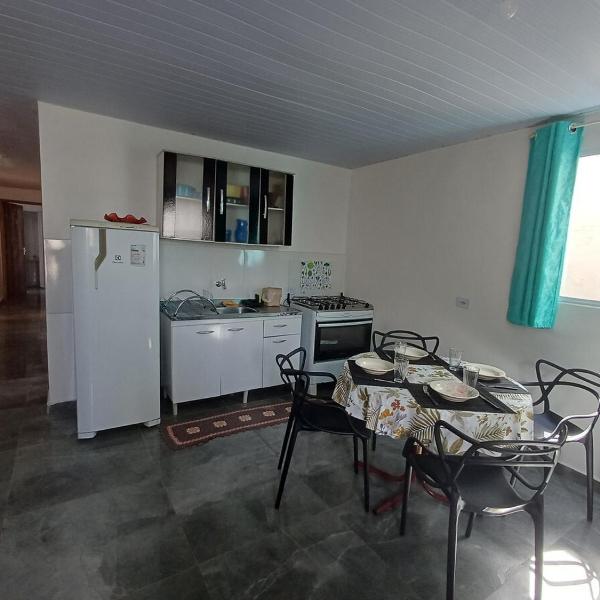 Casa simples a 375 mts da praia