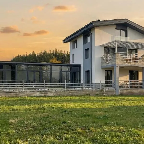 Къща за гости Алино Хаус, hotel sa Alino