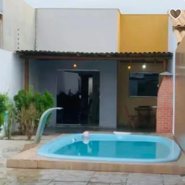 Casa com piscina moderna e aconchegante para sua maior comodidade, hotel a Petrolina