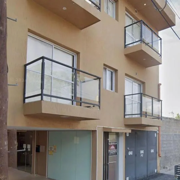 Edificio LUMARO, hotel em San Fernando del Valle de Catamarca
