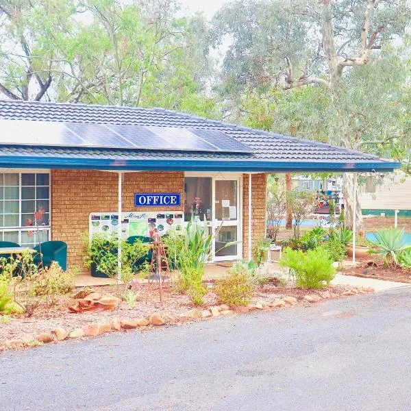 Macquarie Caravan Park, hotel en Warren