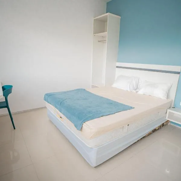 Hotel Pratisarawirya by The Loka, hotell sihtkohas Surabaya