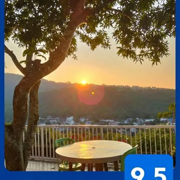 Arirang Sea View Homestay, hotel a Senggigi