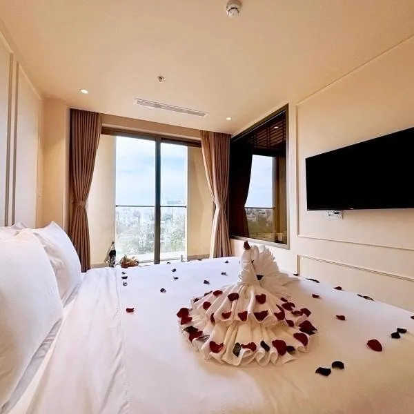 Peace Home Boutique Hotel، فندق في فان ثيت
