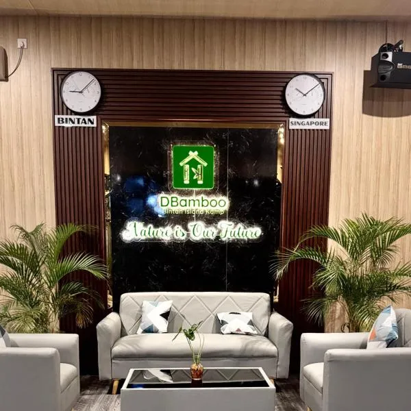 "D'BAMBOO KAMP" Desa Wisata Ekang، فندق في لاغوي