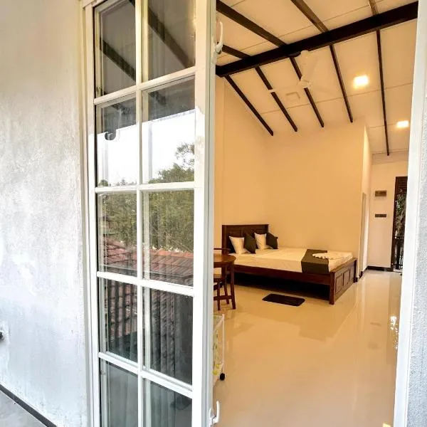 Rufero Transit Hotel, hotel i Katunayake
