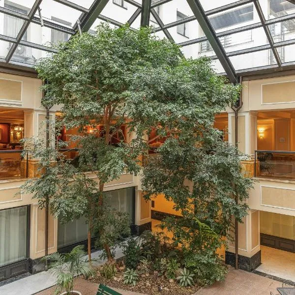 Starhotels Du Parc, מלון בפארמה