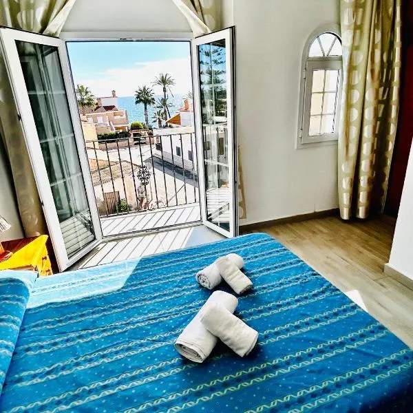 Hostal Cala Verde, hotel u gradu 'Villaricos'