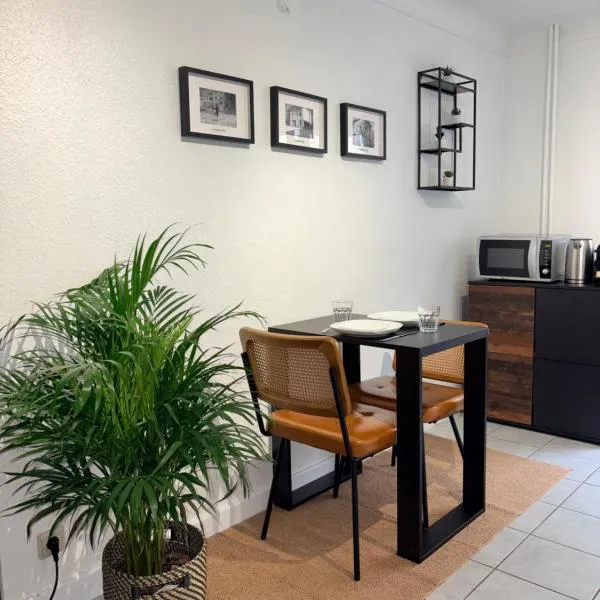 Apartment Café Ettelbrück, отель в городе Эттельбрюк
