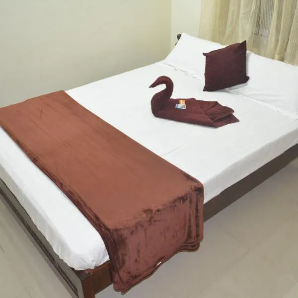 JP Nivaas Guest House, hotel em Mayiladuthurai