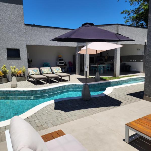 Casa Climatizada, Piscina AQUECIDA, em Pontal do Sul, Próximo as Marinas - Foto 3