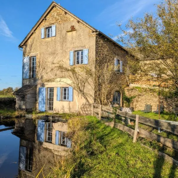 Saisonnée - Chambres d'Hôtes et Table d'Hôtes en Aveyron, hotel v destinácii Centrès