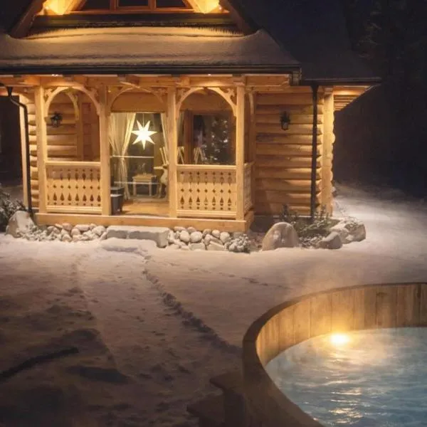 WRÓBLOWA CHALET przy Dolinie Chochołowskiej, hotel en Witów