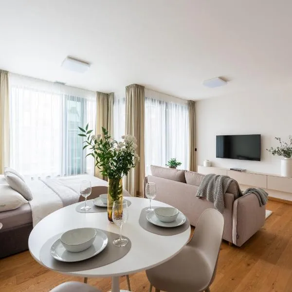 Prague Modern Apartment, hotel i Prag
