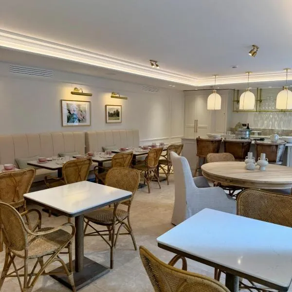 Hôtel Maison Turenne, hotel v destinaci Martel