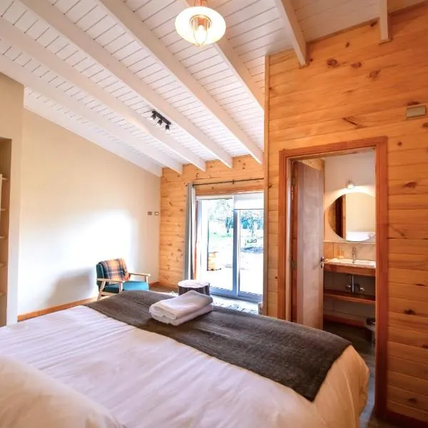 Vuelta al Sur、Pueloのホテル